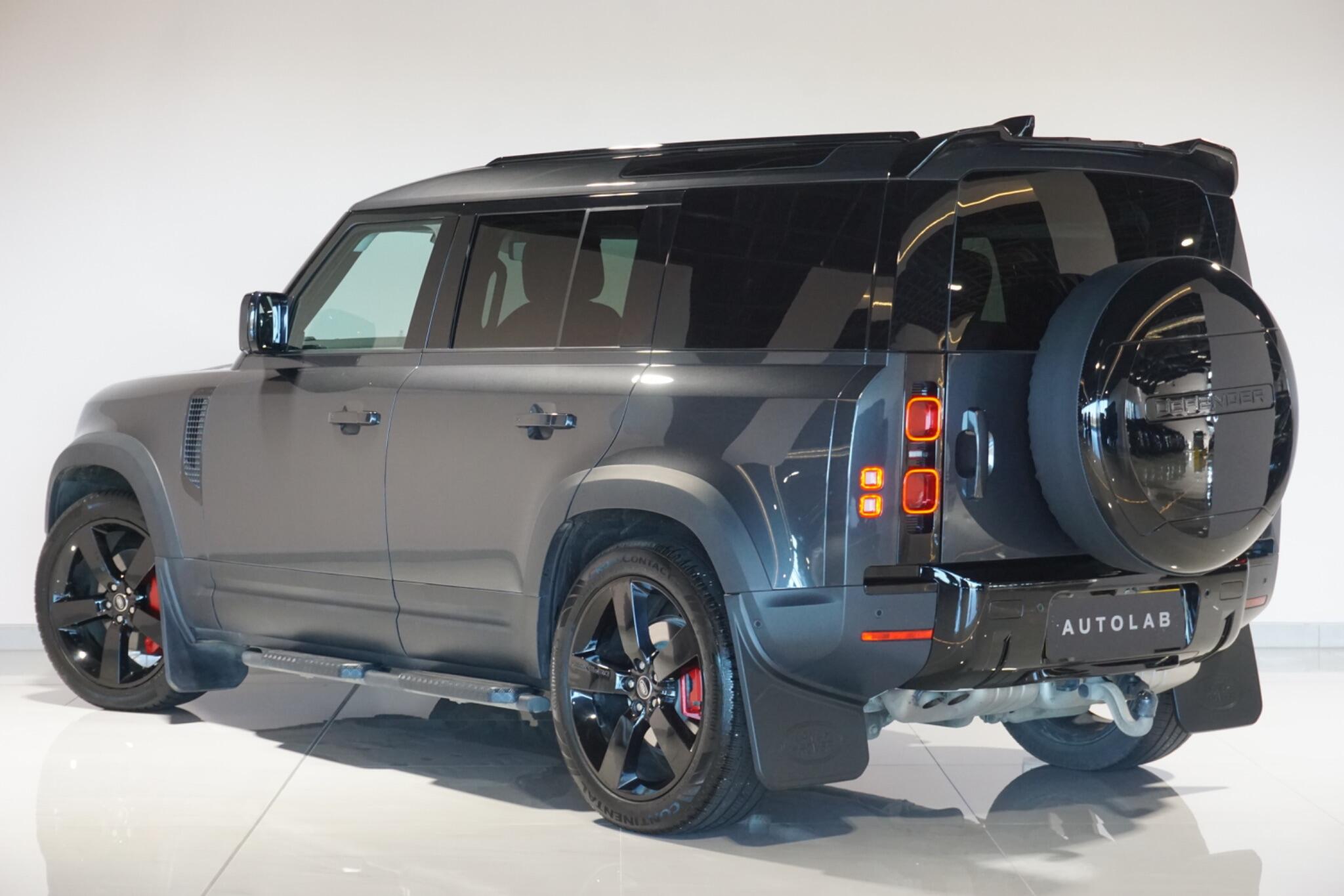 Land Rover Defender 110 3.0 D300 MHEV HSE Hard Top SUV 5dr Diesel Auto 4WD MWB Euro 6 (s/s) (300 ps)